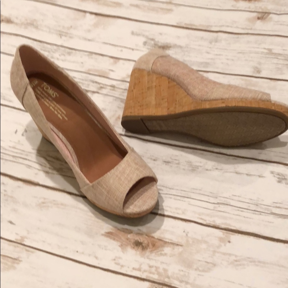 New Toms cork heel size ten